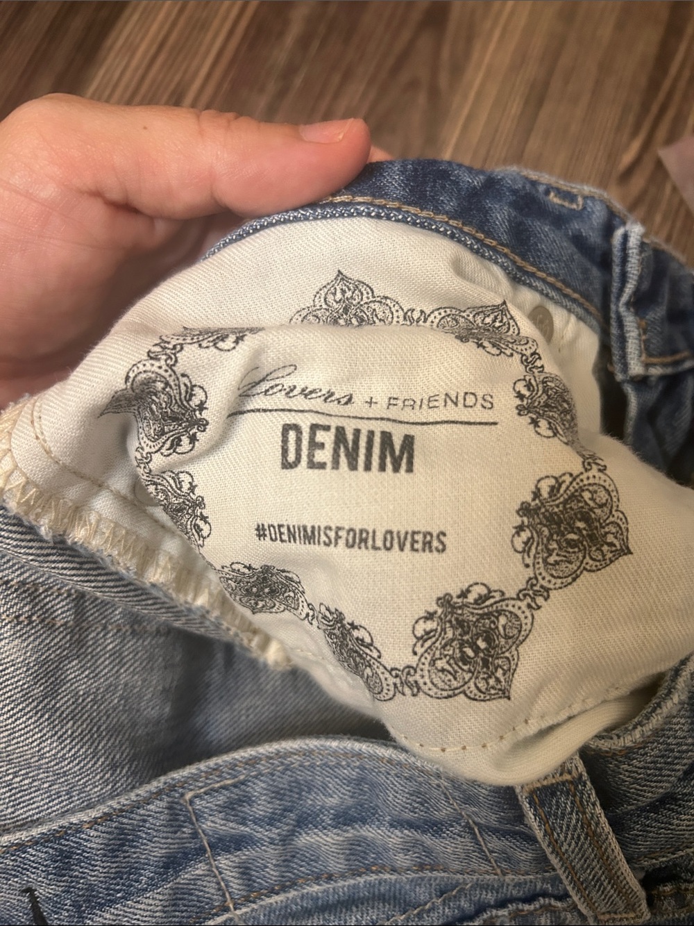 Women's Distressed Denim Shorts - Light Blue 26 - Picture 3 of 4